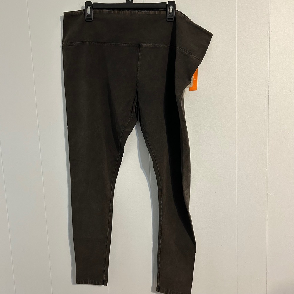 Colsie Womens Plus 2X High Waisted Mineral‎ Wash Leggings Ebony Black leggings